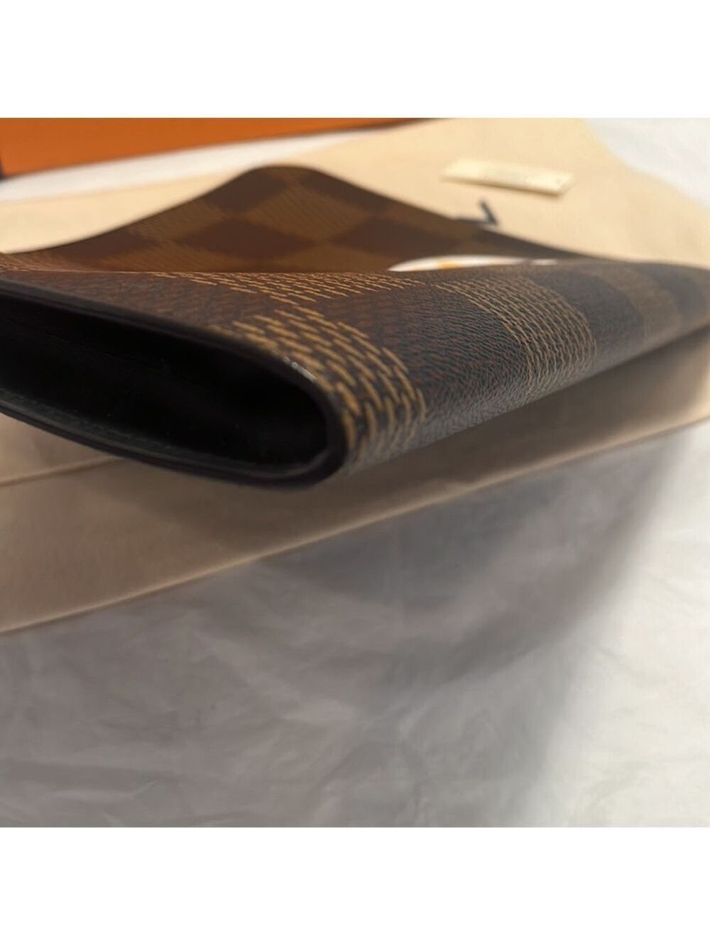 Louis Vuitton X Nigo Giant Pochette Jour GM - Picture 10 of 14